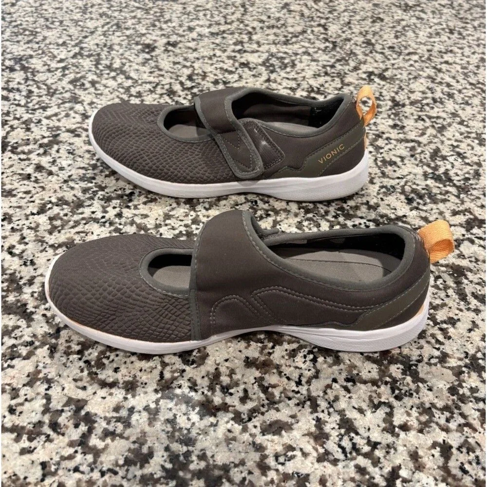 Vionic Sonnet Gray Mary Jane Comfort Sneakers Size 8W Walking Shoes Hook & Loop